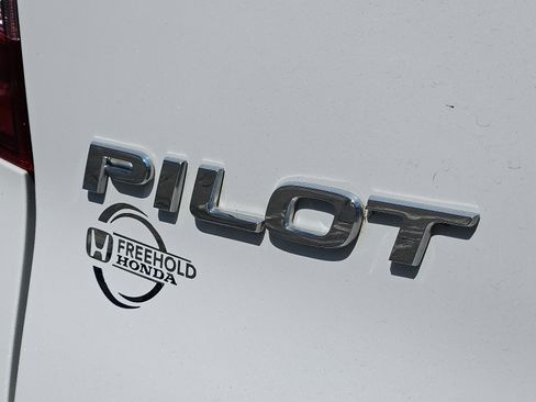 Certified 2022 Honda Pilot Special Edition image 33