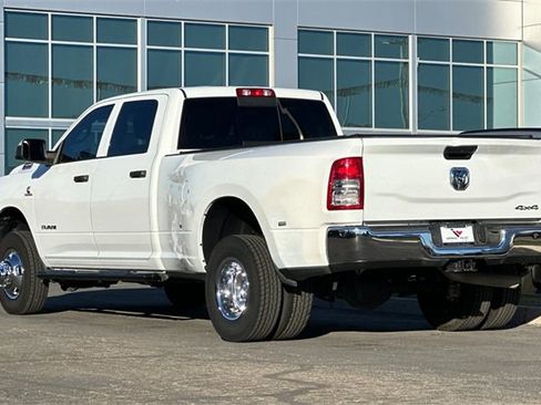 Certified 2022 RAM 3500 Tradesman image 5