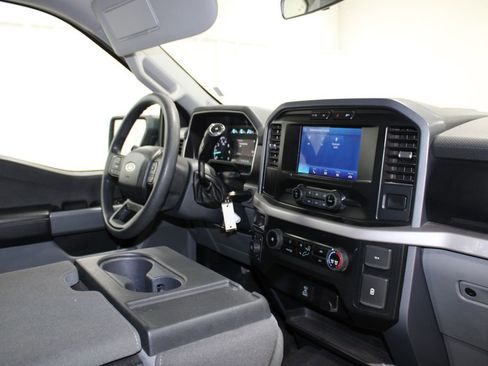 Used 2023 Ford F150 XLT image 27