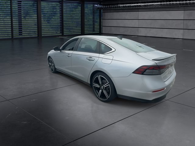 Used 2024 Honda Accord Sport image 6