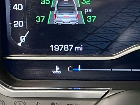 Used 2025 GMC Sierra 1500 Denali w/ Denali Reserve Package image 25