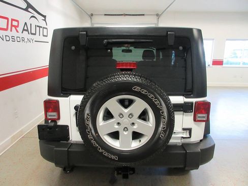 Used 2017 Jeep Wrangler Unlimited Sport w/ Quick Order Package 24S AWD/4WD image 15