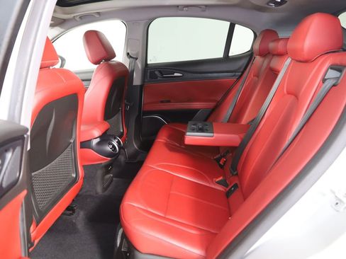 Used 2019 Alfa Romeo Stelvio w/ Nero Edizione RWD image 45