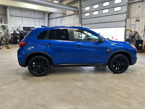 Used 2022 Mitsubishi Outlander Sport LE image 11