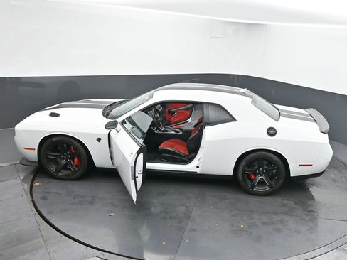 Used 2017 Dodge Challenger SRT Hellcat image 62