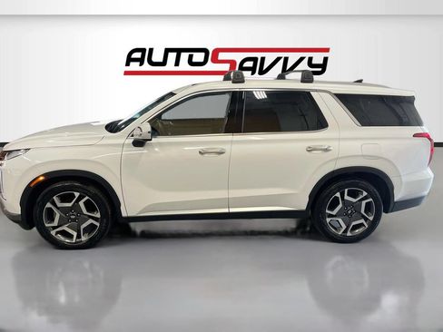 Used 2023 Hyundai Palisade SEL w/ Premium Package AWD/4WD image 4