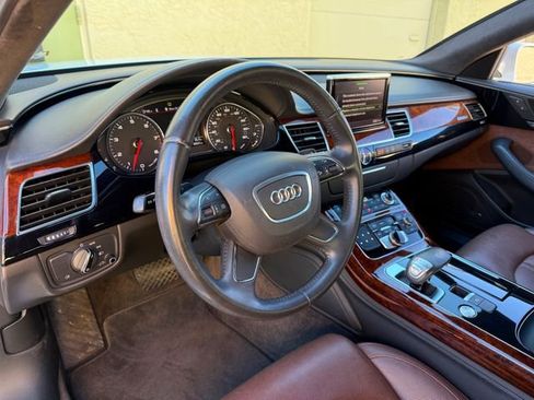 Used 2011 Audi A8 L 4.2 image 32