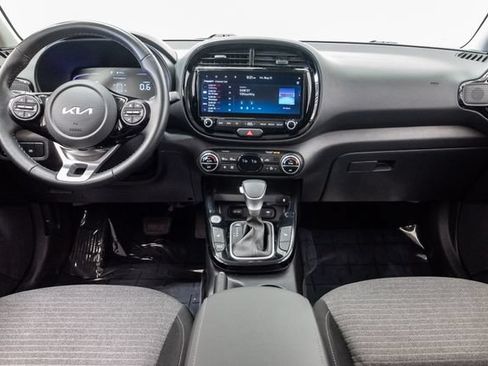 Certified 2024 Kia Soul EX FWD image 27