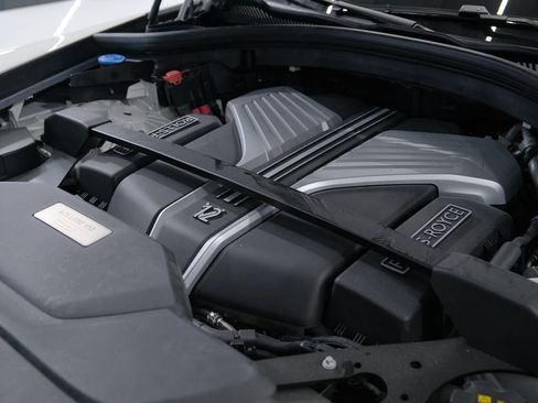 Used 2026 Rolls-Royce Cullinan image 85