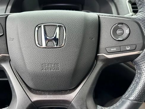 Used 2023 Honda Passport EX-L image 12
