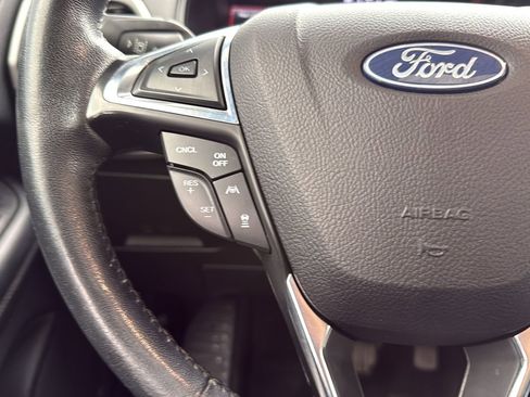 Used 2022 Ford Edge SEL w/ Convenience Package AWD/4WD image 14