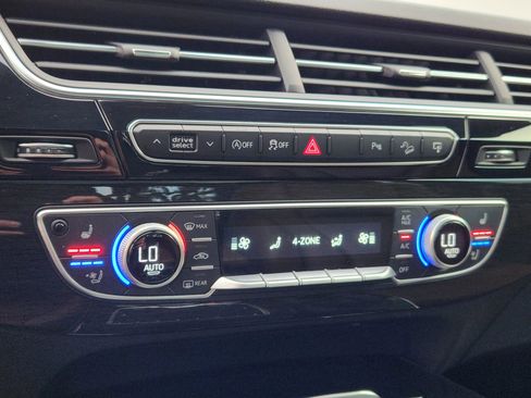 Used 2017 Audi Q7 3.0T Premium Plus image 11