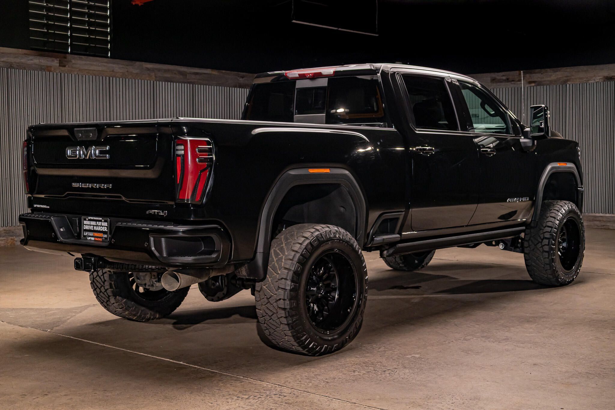Used 2026 GMC Sierra 3500 AT4 w/ AT4 Premium Plus Package AWD/4WD image 10
