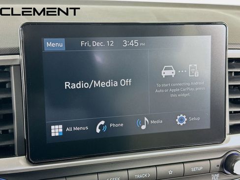 Used 2026 Hyundai Venue SEL FWD image 19