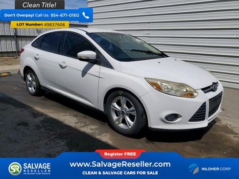 Used 2014 Ford Focus SE w/ SE Winter Package FWD image 5