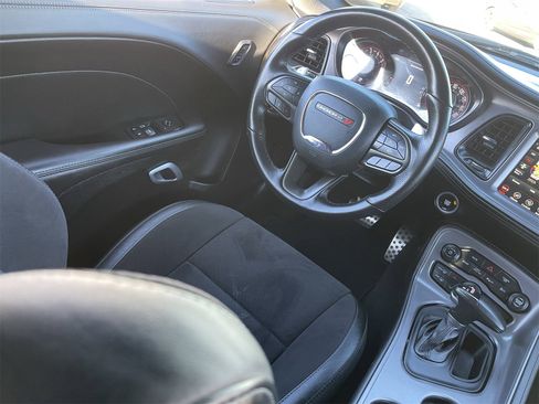 Used 2023 Dodge Challenger R/T w/ Plus Package image 15