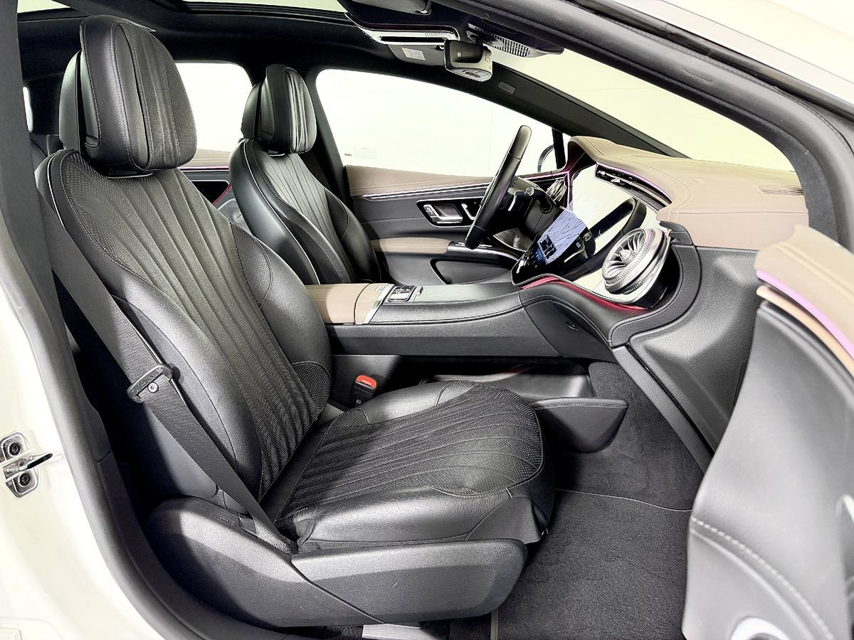 Used 2022 Mercedes-Benz EQS 580 4MATIC Sedan image 52