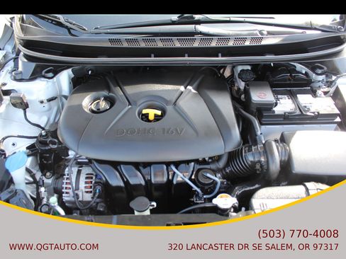 Used 2015 Hyundai Elantra SE w/ Option Group 02 FWD image 10