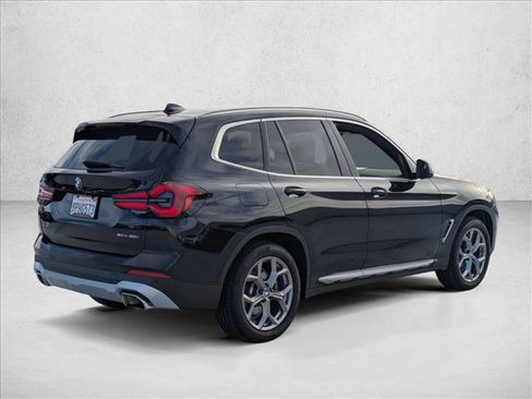 Certified 2024 BMW X3 xDrive30i w/ Premium Package w/ZPA image 5