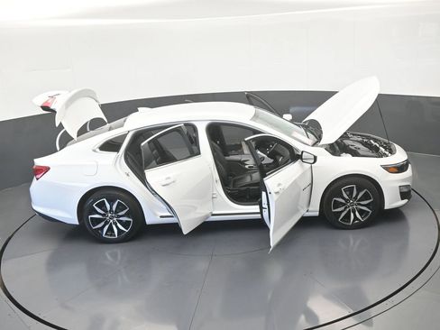 Used 2024 Chevrolet Malibu RS FWD image 63