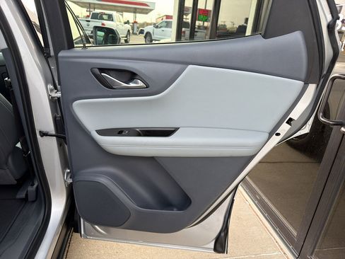 Used 2020 Chevrolet Blazer LT image 9