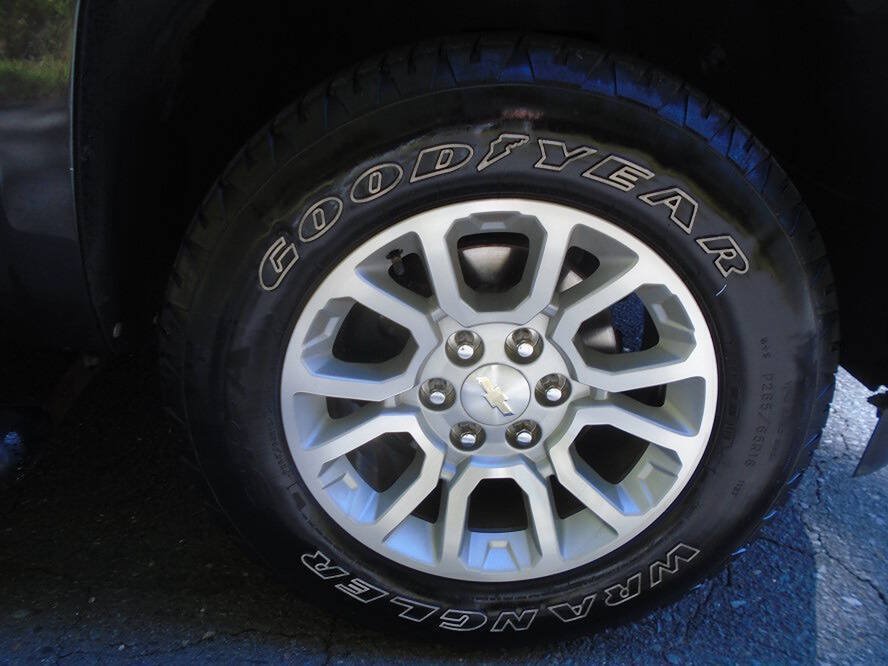 Used 2011 Chevrolet Silverado 1500 LT w/ All-Star Edition RWD image 27