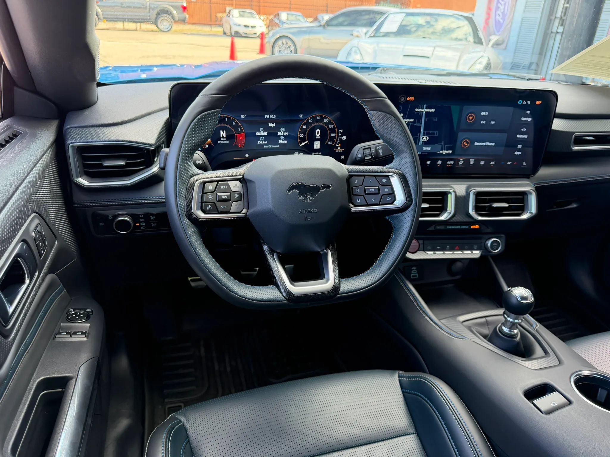 Used 2025 Ford Mustang GT Premium RWD image 30