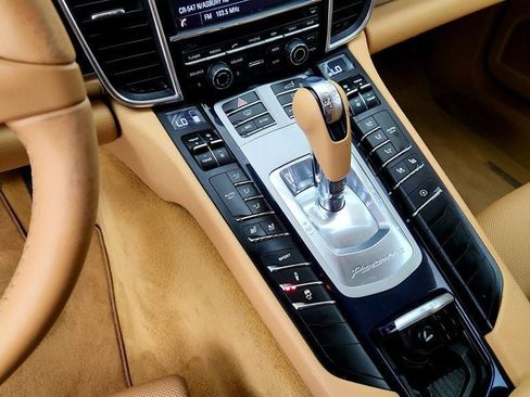 Used 2016 Porsche Panamera 4 Edition AWD/4WD image 17
