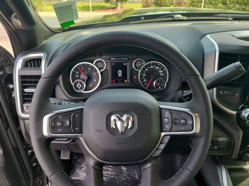 New 2026 RAM 2500 Big Horn AWD/4WD image 19