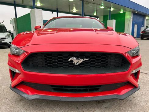 Used 2020 Ford Mustang Premium image 9