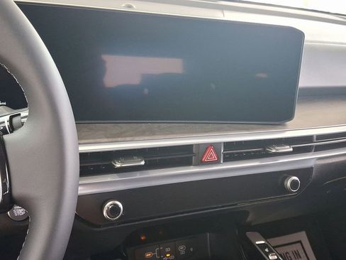 New 2025 Kia Sorento SX image 16