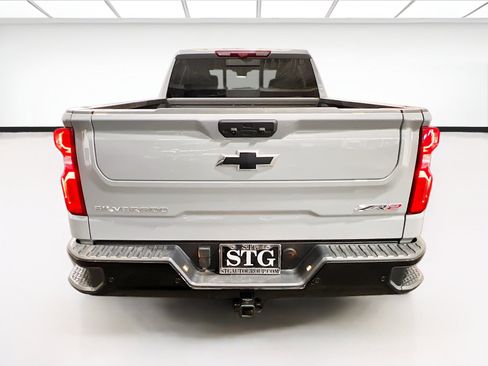 Used 2025 Chevrolet Silverado 1500 ZR2 w/ Technology Package AWD/4WD image 25