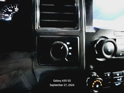 Used 2020 Ford F150 XLT AWD/4WD image 13