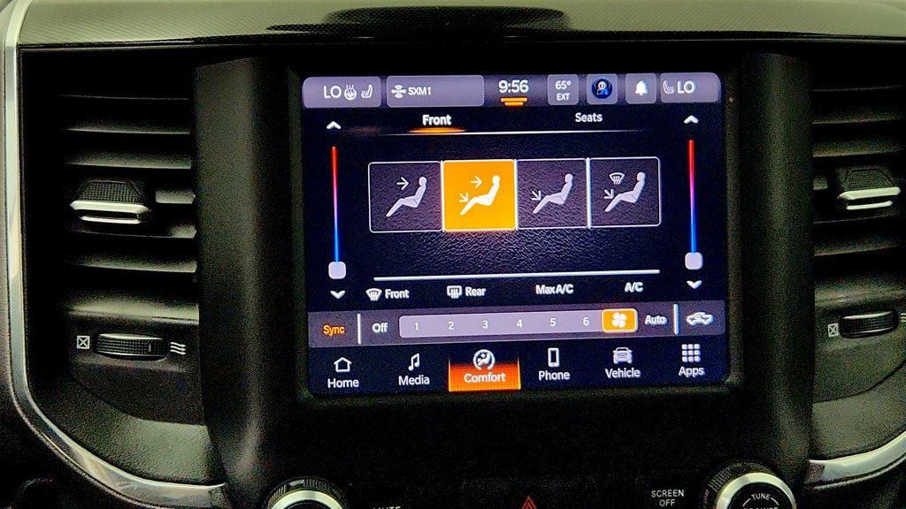 Used 2022 RAM 2500 Laramie w/ Night Edition AWD/4WD image 19