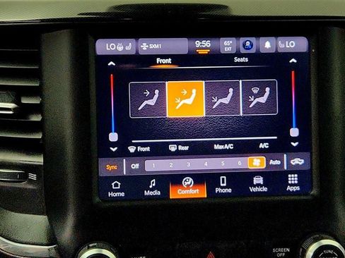 Used 2022 RAM 2500 Laramie w/ Night Edition AWD/4WD image 19