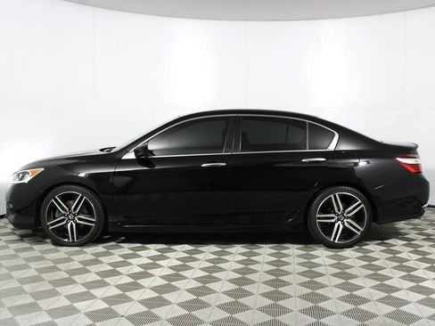 Used 2016 Honda Accord Sport image 28