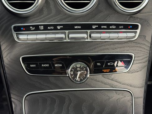 Used 2019 Mercedes-Benz C 300 Sedan w/ AMG Line image 30