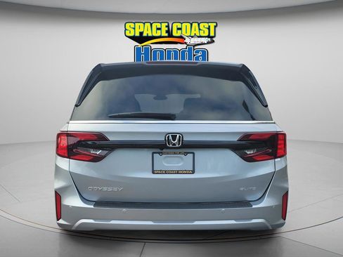 New 2026 Honda Odyssey Elite image 11
