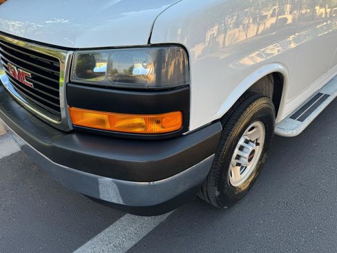 Used 2025 GMC Savana 2500 w/ Driver Convenience Package RWD image 32
