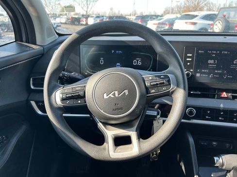 Certified 2024 Kia Sportage LX image 10