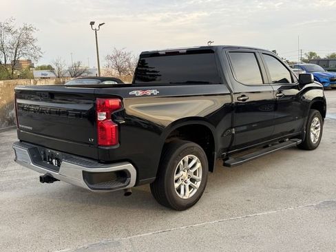 Used 2023 Chevrolet Silverado 1500 LT image 3