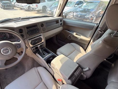 Used 2006 Jeep Commander 2WD image 48