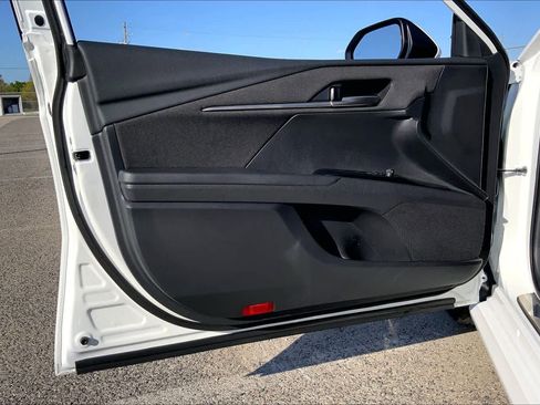 Used 2026 Toyota Camry LE w/ Convenience Package image 21