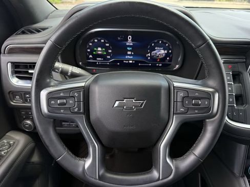 Used 2023 Chevrolet Tahoe Z71 w/ Luxury Package AWD/4WD image 13