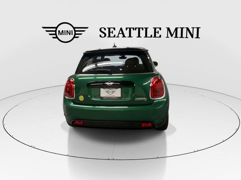 Used 2024 MINI Cooper SE FWD image 10