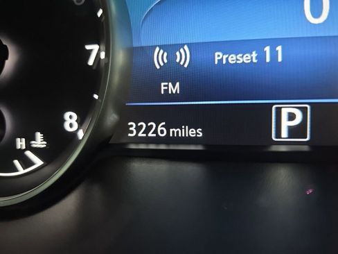 Used 2024 Nissan Murano SL AWD/4WD image 30