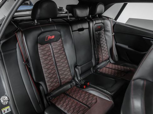 Used 2025 Audi RS Q8 performance image 31