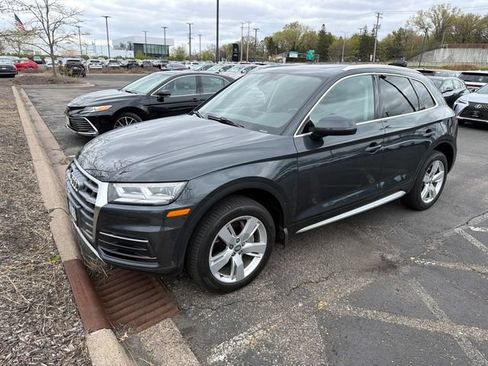 Used 2018 Audi Q5 2.0T Premium Plus w/ Premium Plus Package AWD/4WD image 16