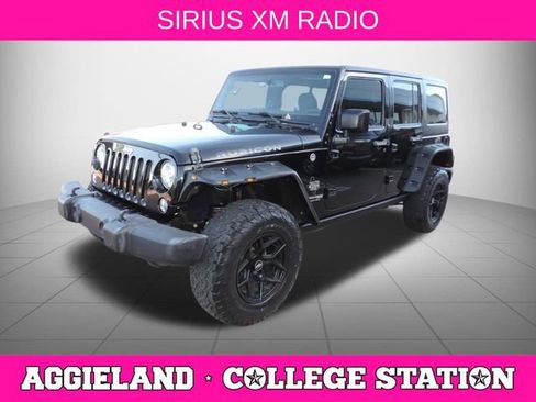 Used 2018 Jeep Wrangler Unlimited Rubicon w/ Connectivity Group image 8
