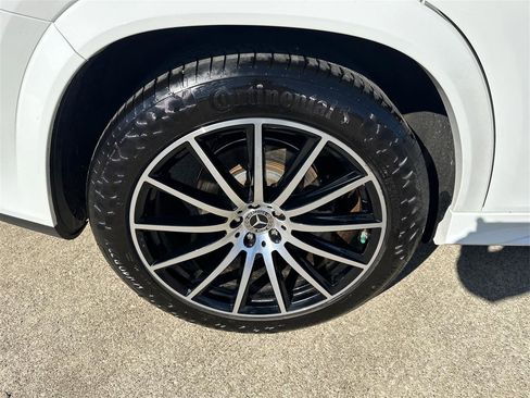 Used 2023 Mercedes-Benz GLS 450 4MATIC w/ AMG Line Exterior image 30